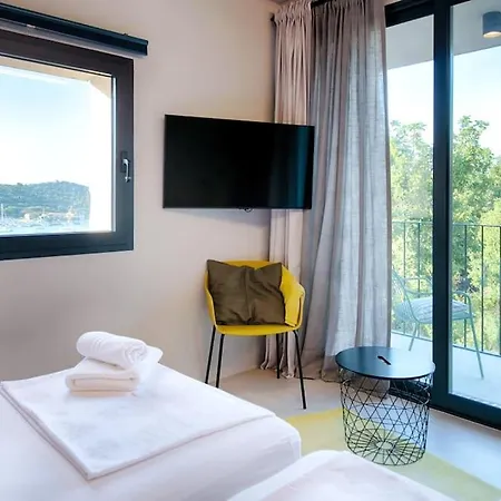 Pool Rogac Villa Vis